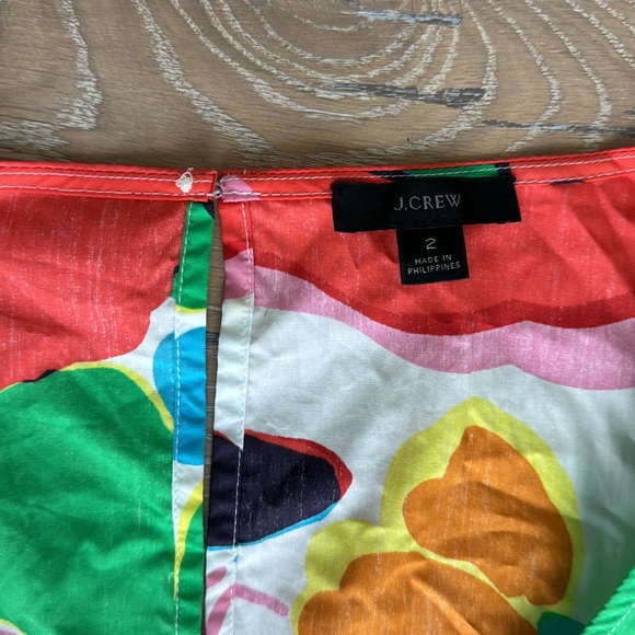 J.Crew, colorful, puff sleeve top, size 2 - Picture 2 of 3